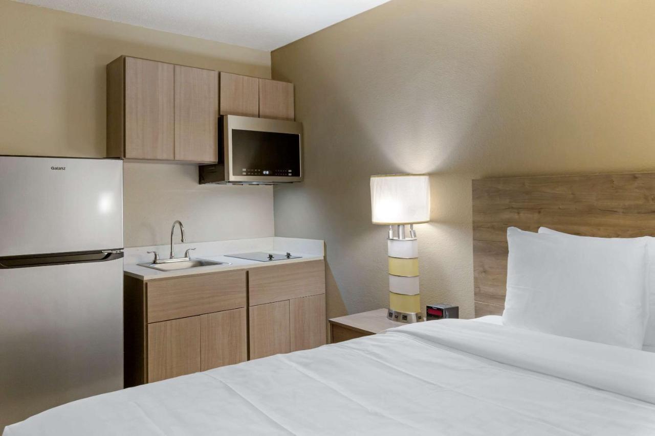Suburban Extended Stay Hotel Ралі Екстер'єр фото